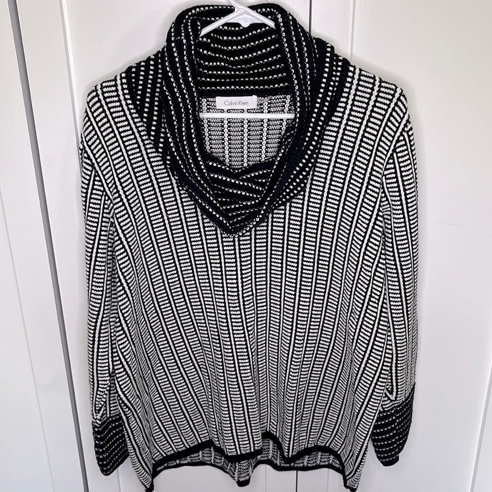 Calvin Klein Sweater